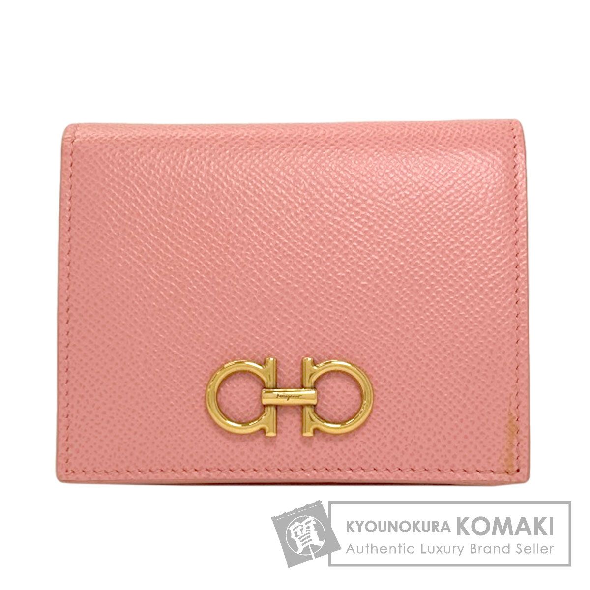 Salvatore Ferragamo サルヴァトーレフェラガモ ガンチーニ金具 二つ折り財布（小銭入れあり） レザー レディース [中古]