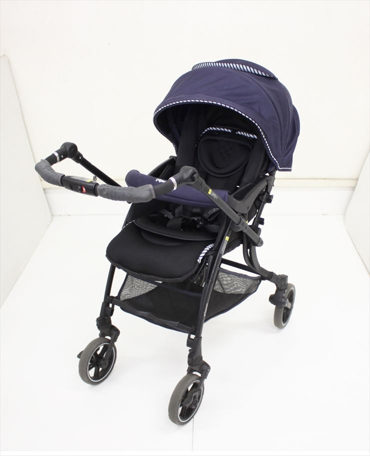 欠品あり ランフィリノン4 ネイビー Runfee Lino’n RB0L ピジョン製べビーカー シングルタイヤ 生後1ヵ月〜 クリーニング済み A9911621