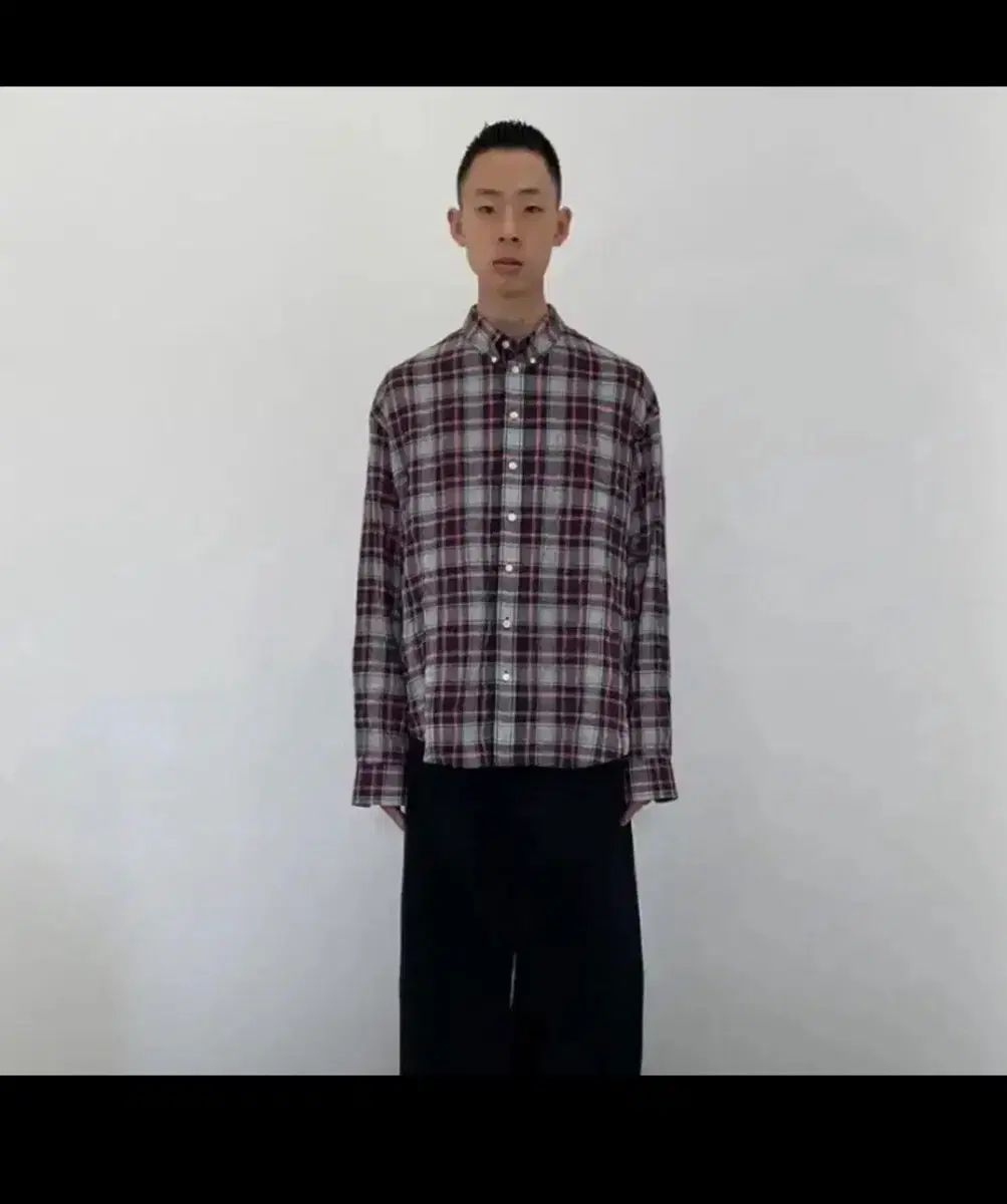 구민성 チェック셔츠 핑