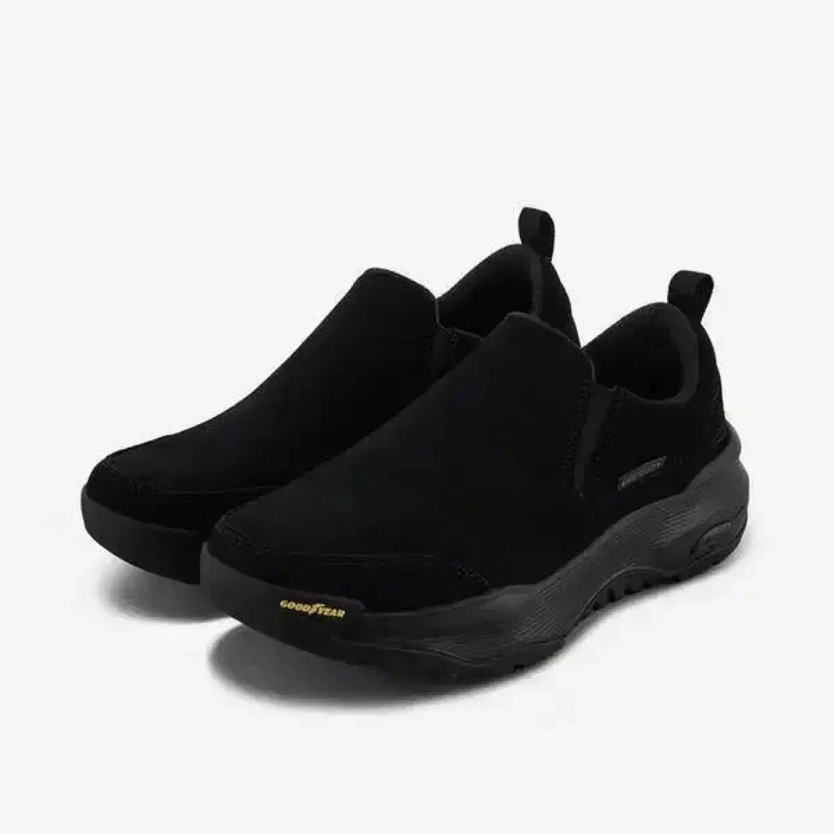 SKECHERS スケッチャーズ ゴーウォーク アーチフィット アウトドア スウェード ブラック 260mm