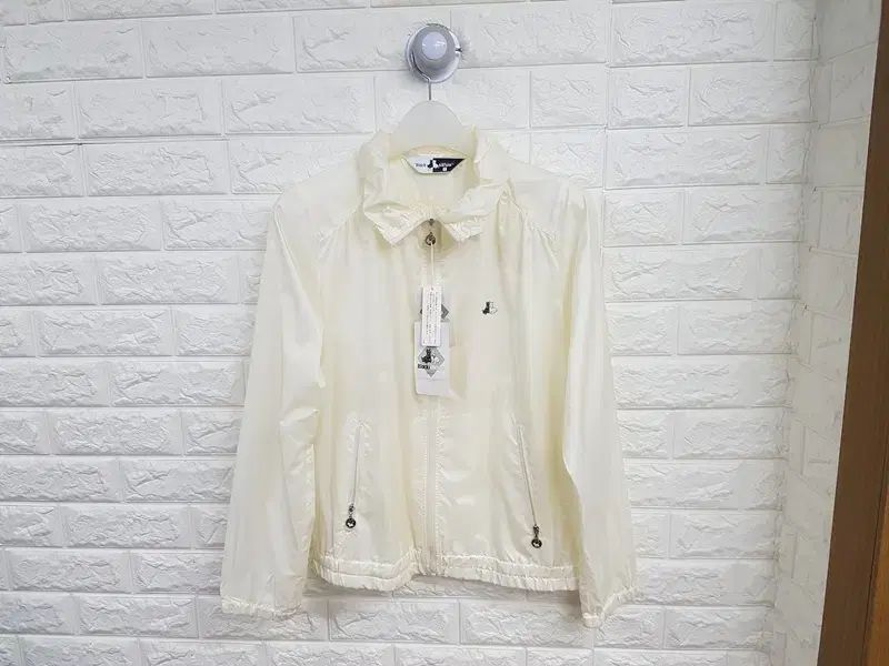 幻の傑作 A BATHING APE 牛革 スタジャン フルデコ