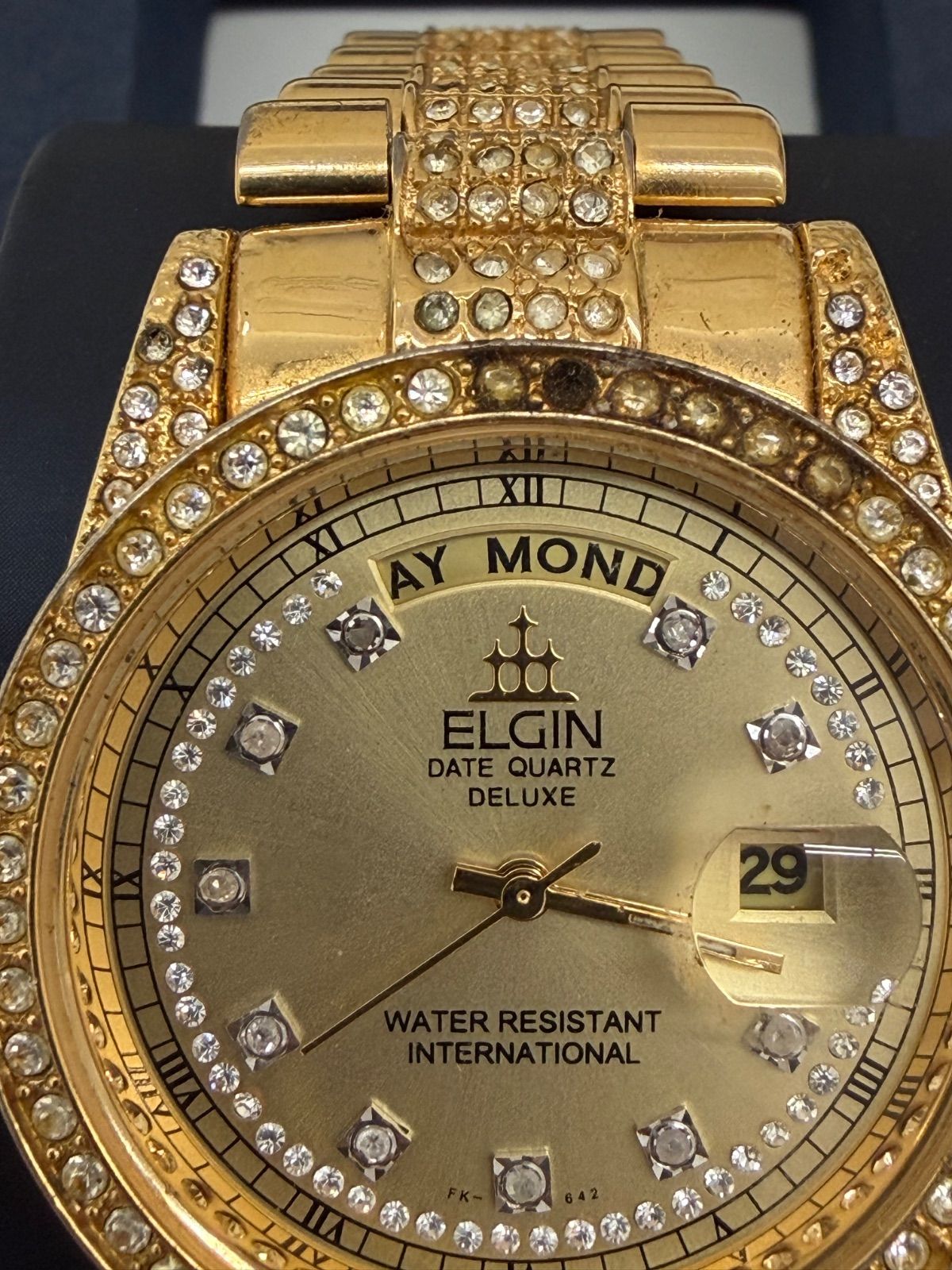 S【中古・動作未確認・ジャンク扱い】ELGIN DATE QUARTZ DELUXE FK-642 