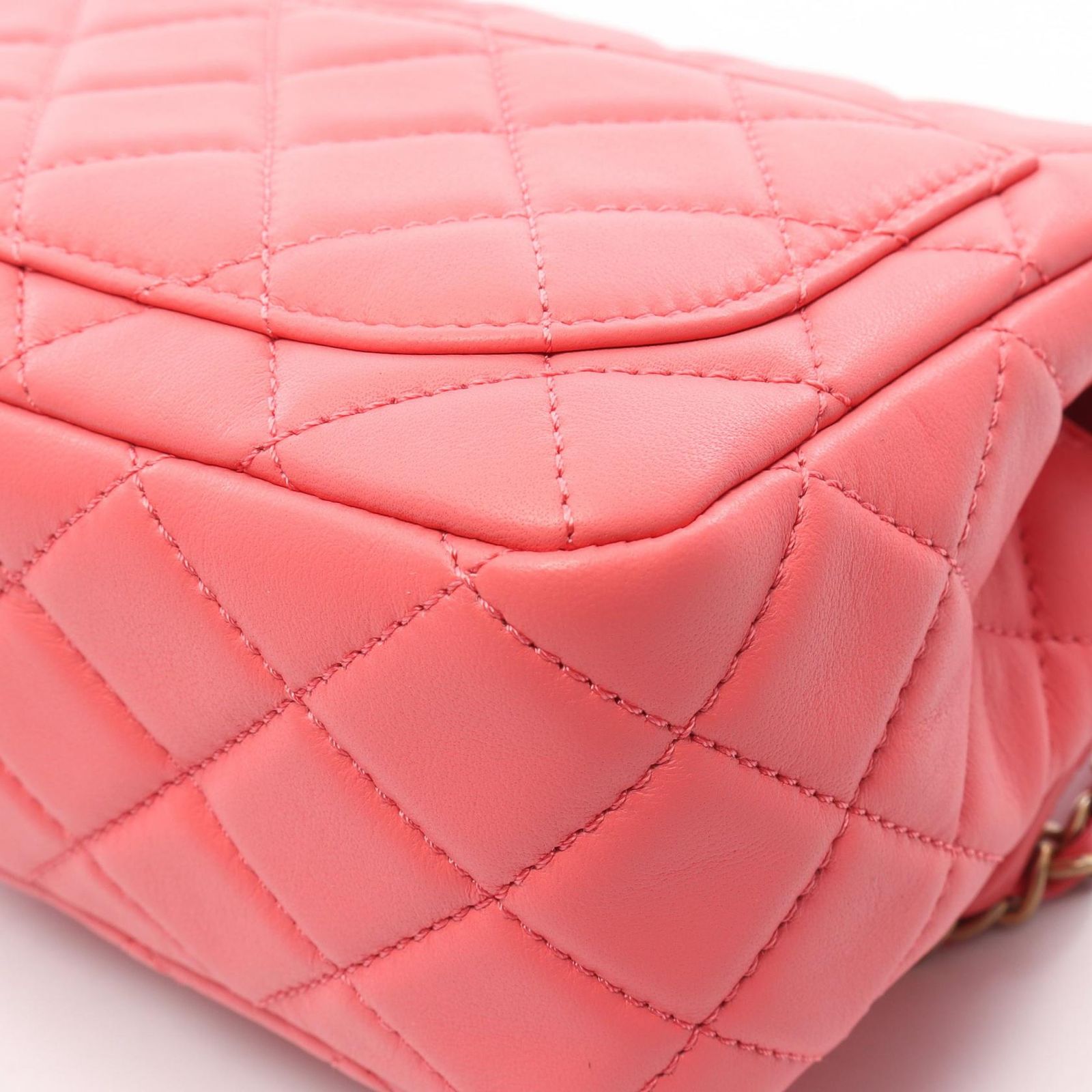 シャネル CHANEL ショルダーバッグ マトラッセ コーラルピンク 