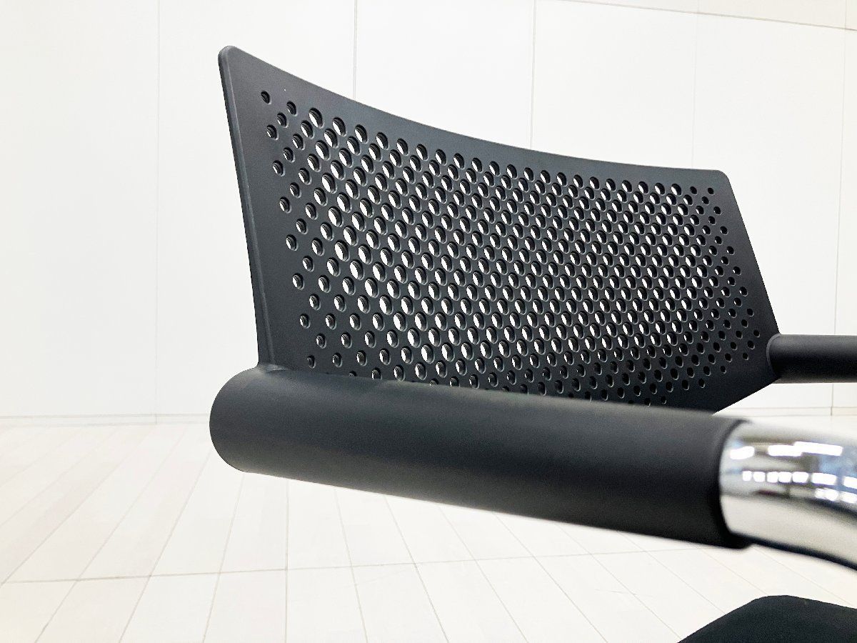 vitra/ヴィトラ□ビザロール2□ブラック□ビジターチェア