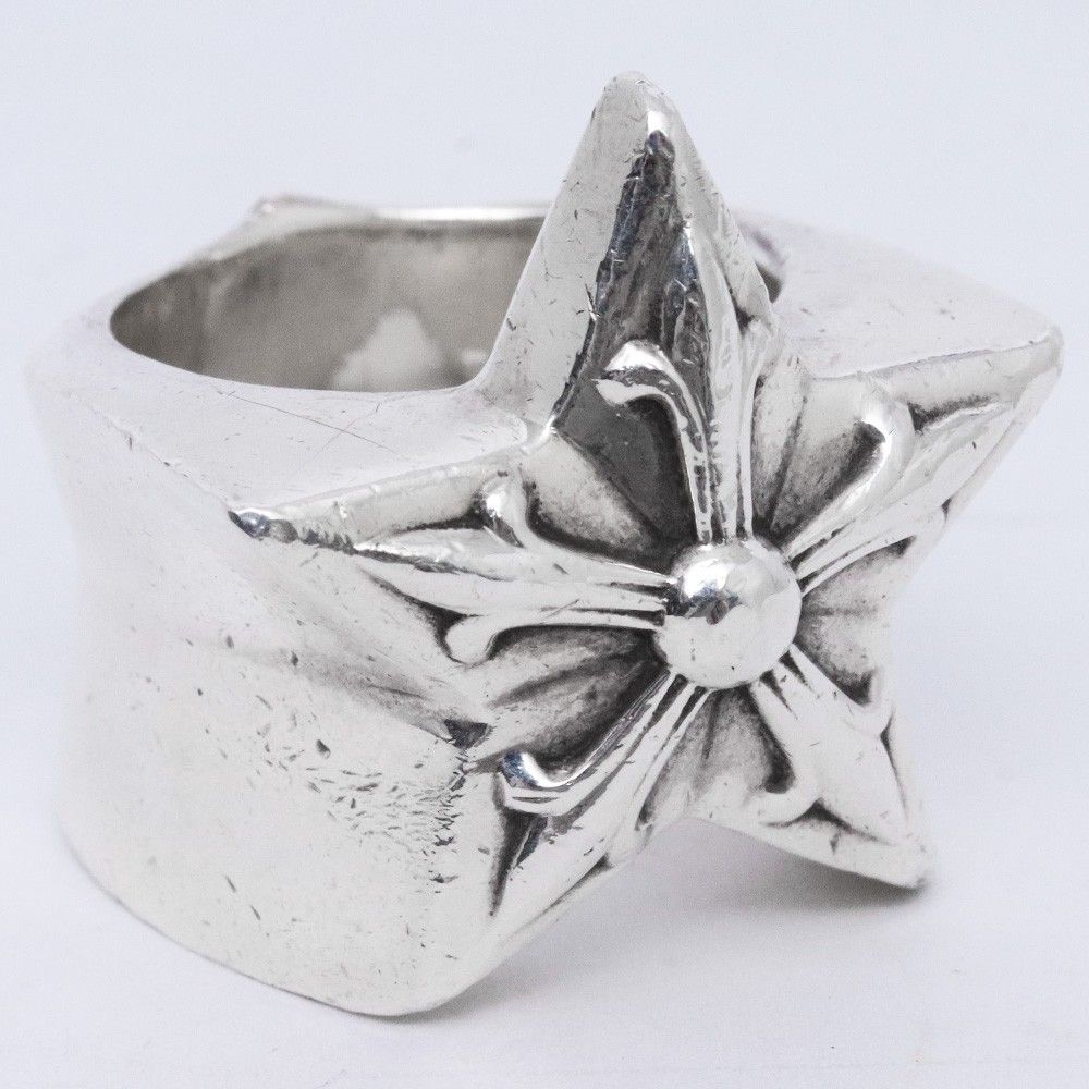 24号 CHROME HEARTS ラージ スター リング シルバー - メルカリ