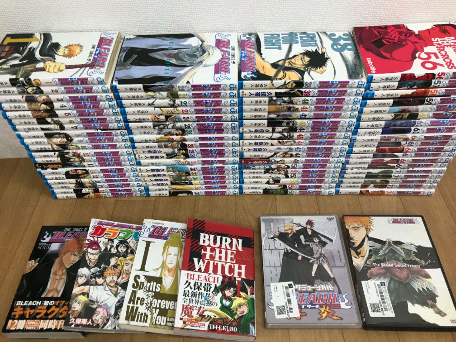 ★【未開封あり】BLEACH ブリーチ 1～74巻　全巻＋関連本3冊＋BURN THE WITCH(1)＋DVD2本　コミックセット《BU11D》