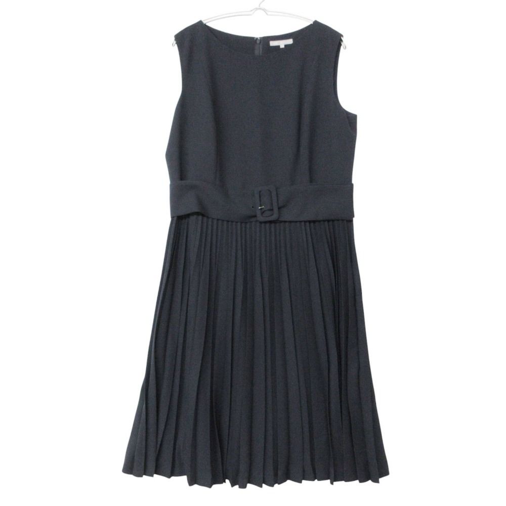23ku 23区 ワンピース 大きいサイズ プラスサイズ ラージサイズ ノースリーブ プリーツ ロング ベルト付き ネイビー 44【XXL】 レディース 【中古】