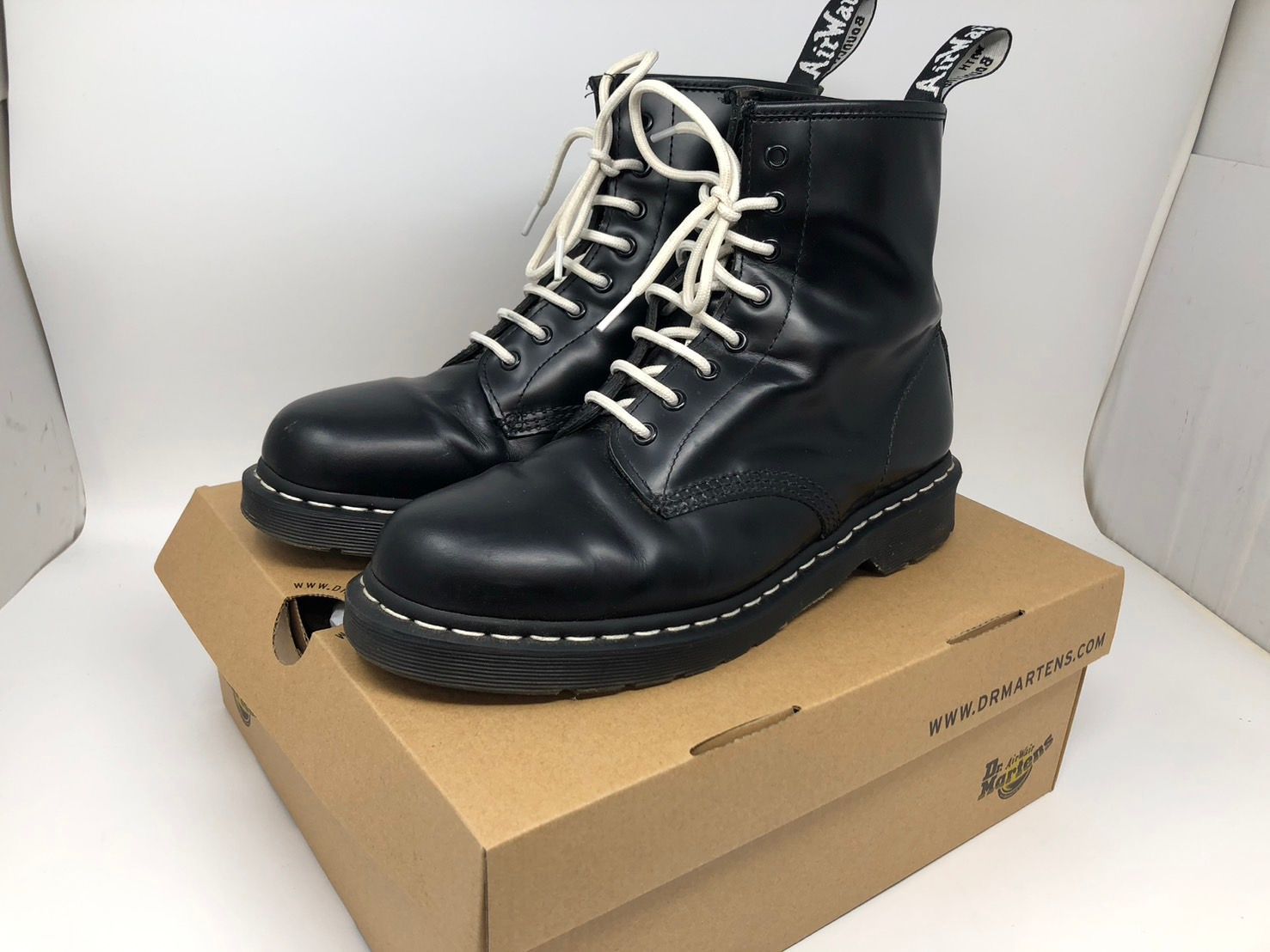 ◆Dr. Martens ドクターマーチン　8ホールブーツ　UK9　黒　中古　現状品◆21771