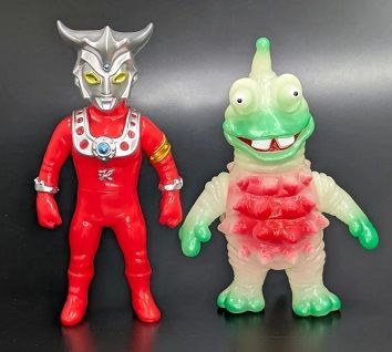 MAX TOY ウルトラマンレオ（赤蓄光）＆タイショー（蓄光）SET