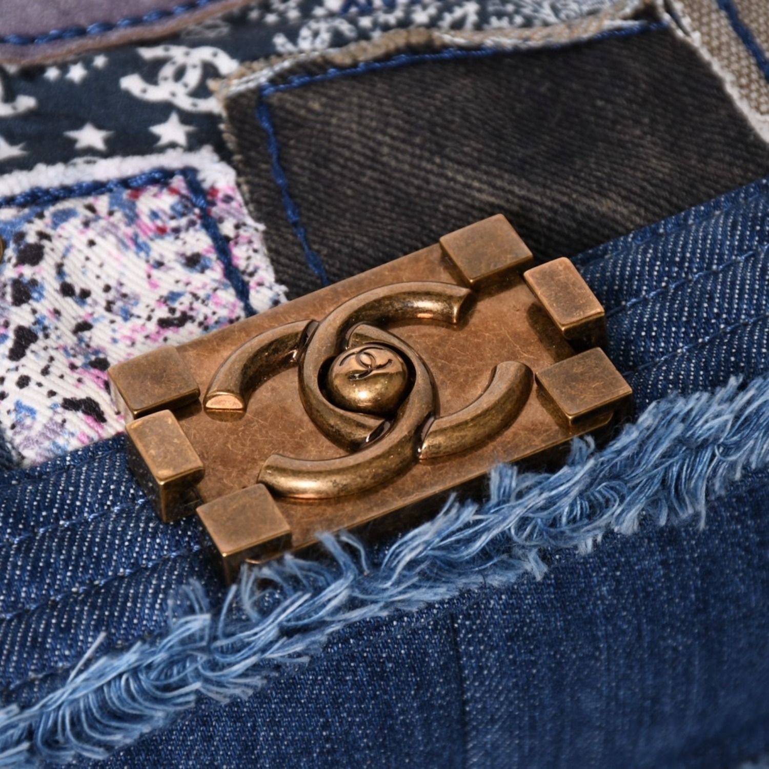 CHANEL シャネル ボーイシャネル パッチワーク デニム チェーン 