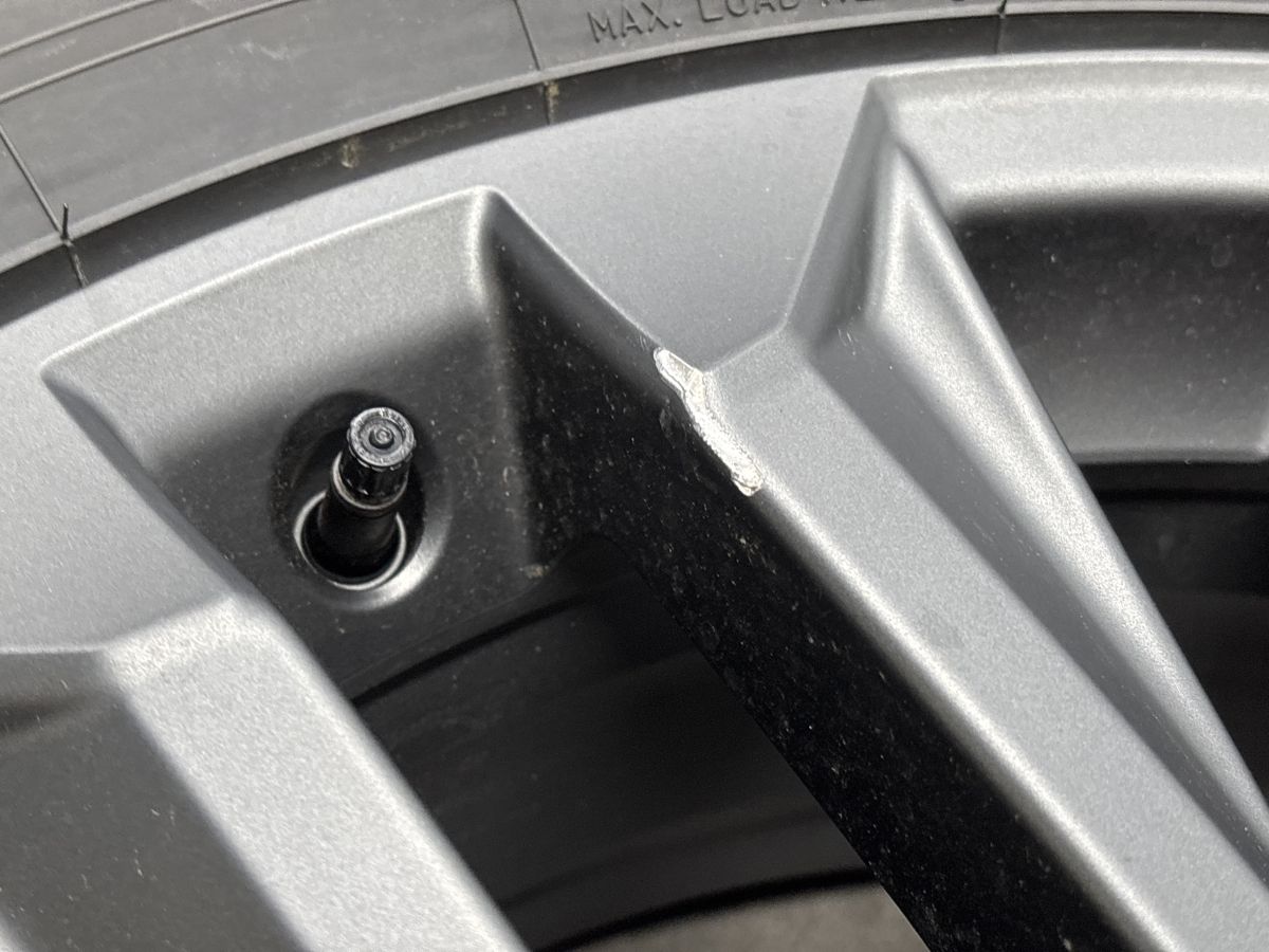 新車外し 美品 バリ溝】トヨタ ランドクルーザー250 ZX 純正 20in 7.5J