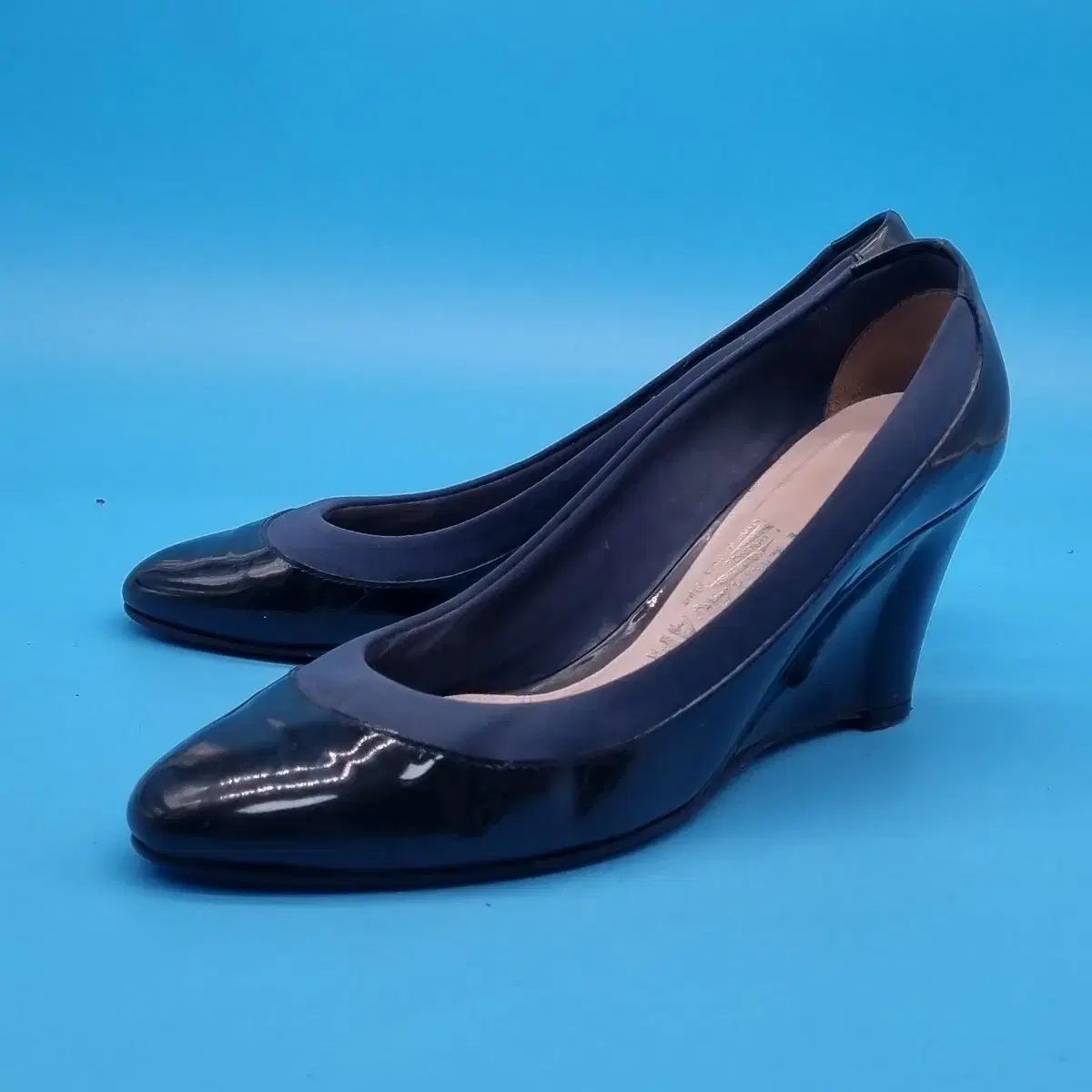 e FERRAGAMO フェラガモ フェラガモ レディース パンプス 靴 235