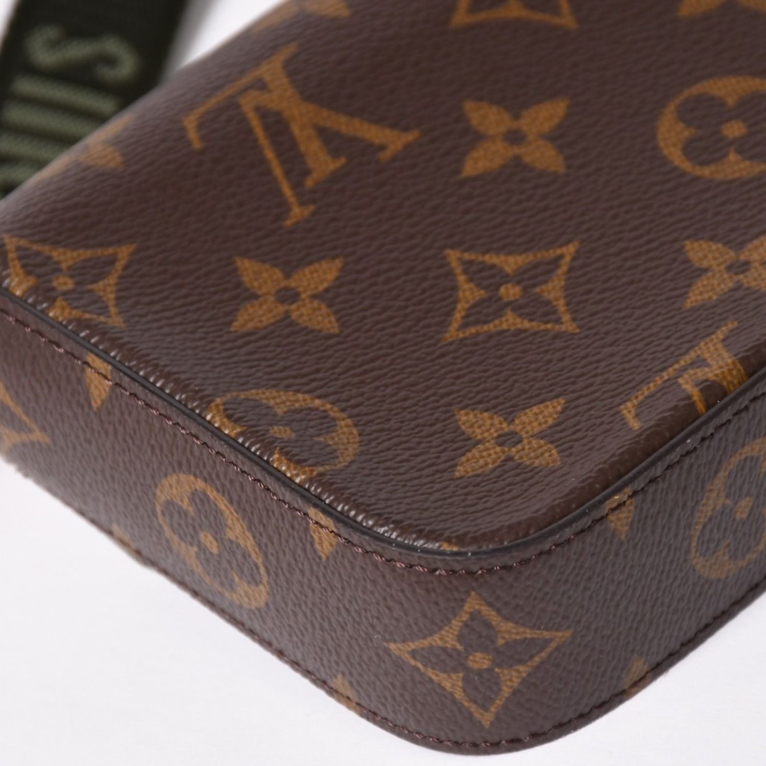 極美品 LOUIS VUITTON ルイ ヴィトン ミュルティポシェットフェリシー 
