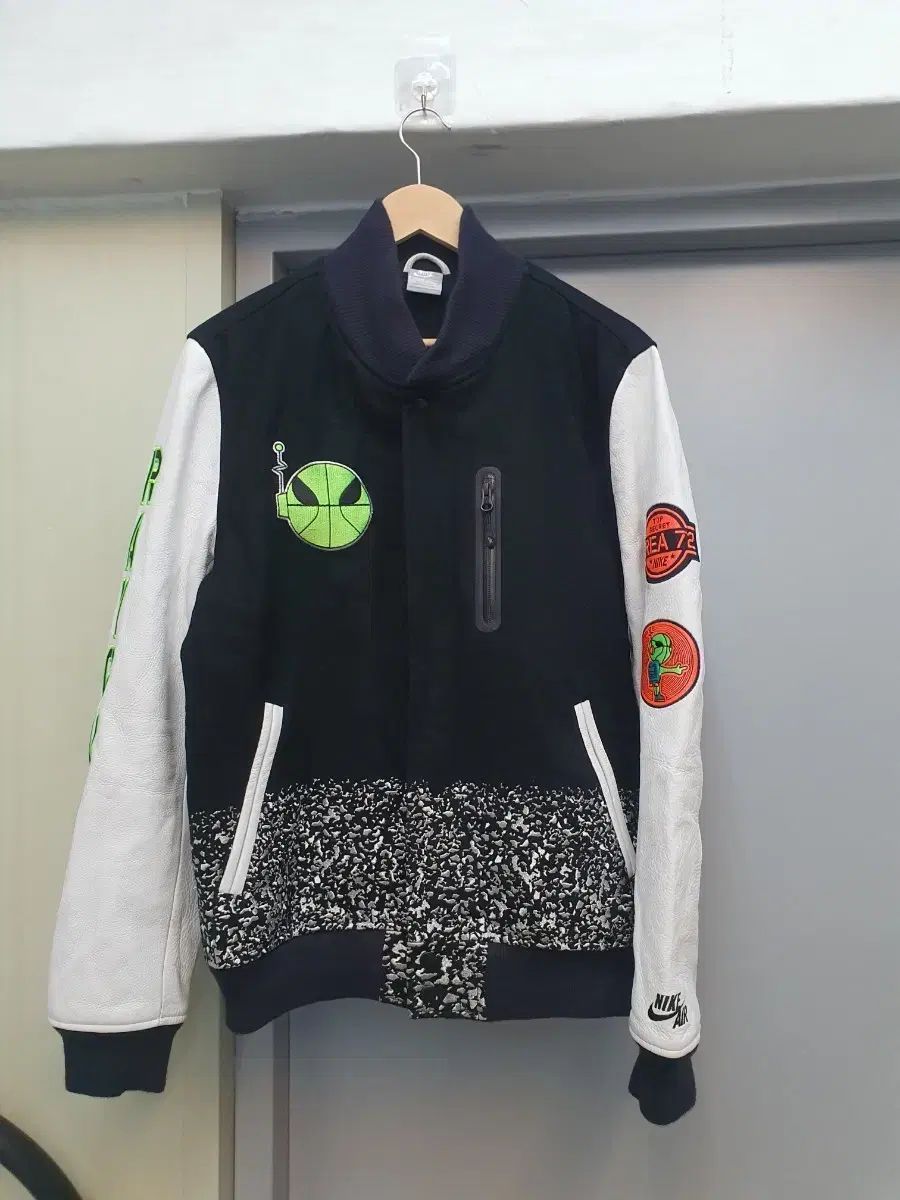 ナイキ デストロイ スタジャン ジャケット M
