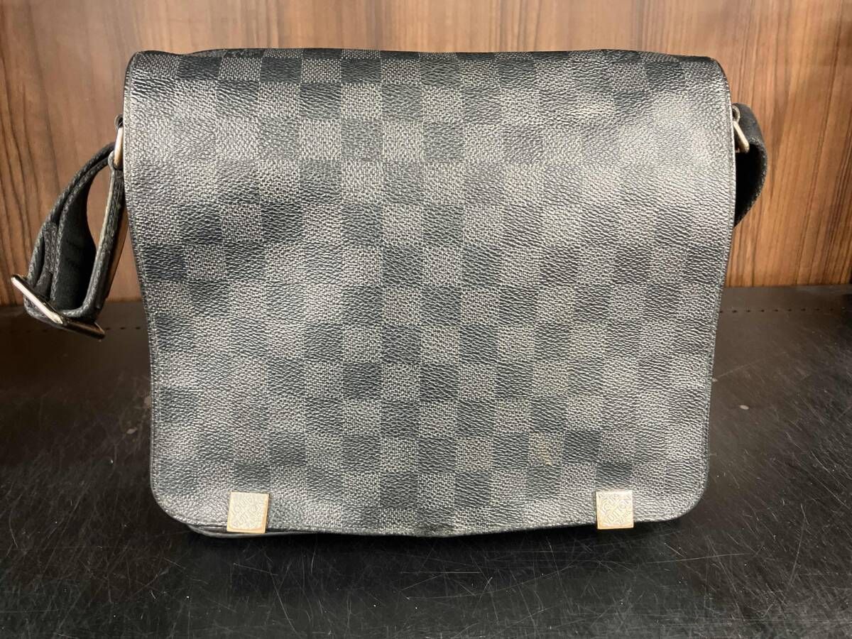 LOUIS VUITTON ダミエグラフィット ディストリクトPM バッグ　ルイヴィトン　エントルピー鑑定済み