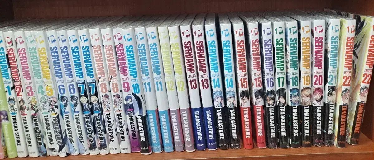 サーヴァンプ 1 22 未開封 漫画がすごく多い 安全プロ店舗