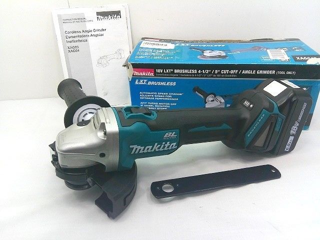 26g-636x【中古】makita ﾏｷﾀ　18V　125mm　充電式ﾃﾞｽﾞｽｸｸﾞﾗｲﾝﾀﾞ　互換ﾊﾞｯﾃﾘｰ付き　XAG04Z