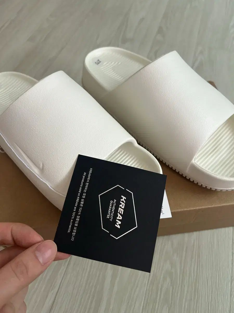 270 NIKE カム スライド