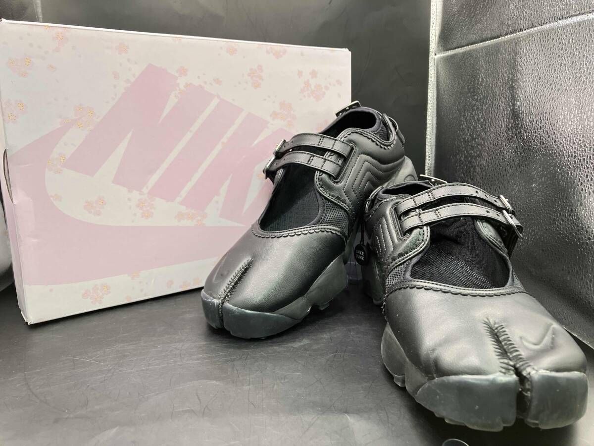 NIKE ナイキ IB8881-001 スニーカー サンダル ブラック サイズ28