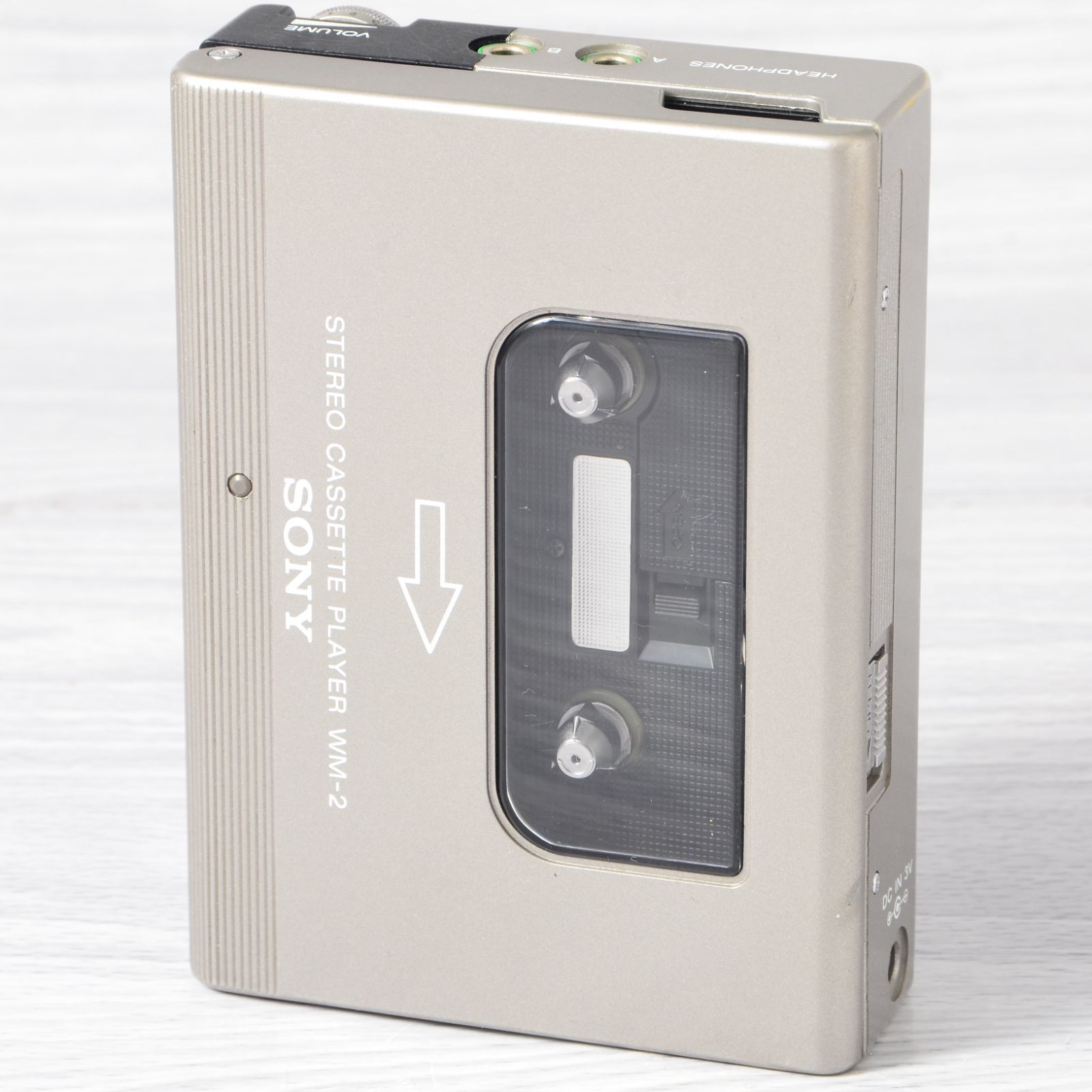 SONY WALKMAN WM-2 カセットウォークマン シルバー ケース付 整備済