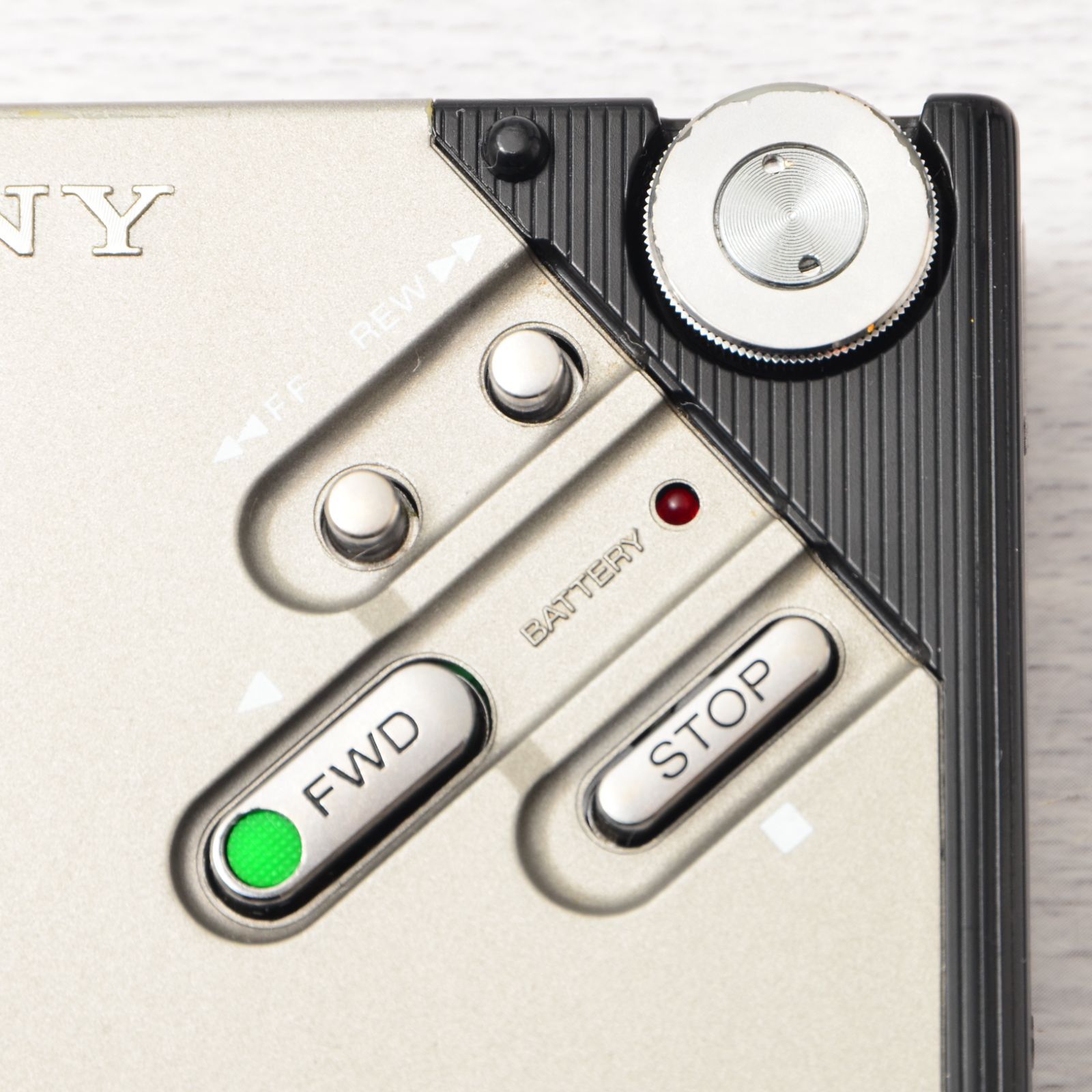 SONY WALKMAN WM-2 カセットウォークマン シルバー ケース付 整備済