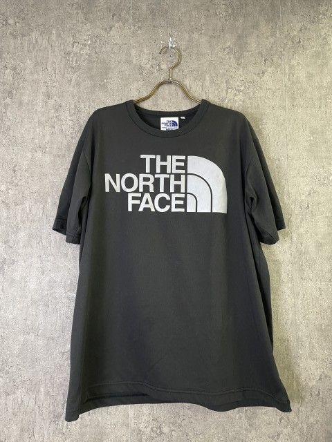 【中古】THE NORTH FACE ﾉｰｽﾌｪｲｽ JUNYA WATANABE MAN ｼﾞｭﾝﾔﾜﾀﾅﾍﾞﾏﾝ Tｼｬﾂ ﾛｺﾞ 半袖 ﾌﾞﾗｯｸ L 33925048
