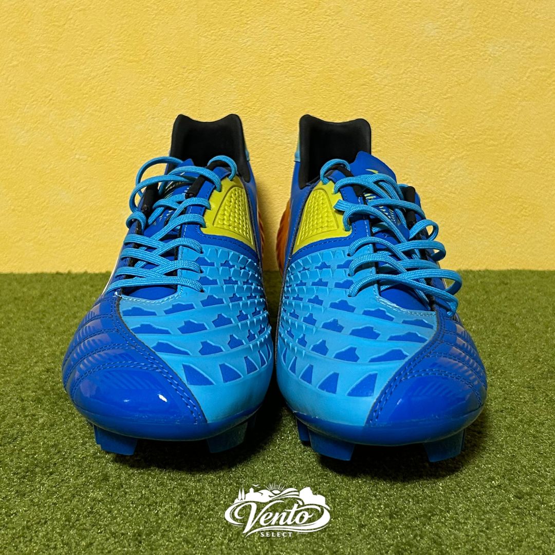 ウェーブイグニタス　3　SL サッカースパイク イエロー×ブルー ウェーブイグニタス 3 SL サッカースパイク イエロー×ブルー MIZUNO