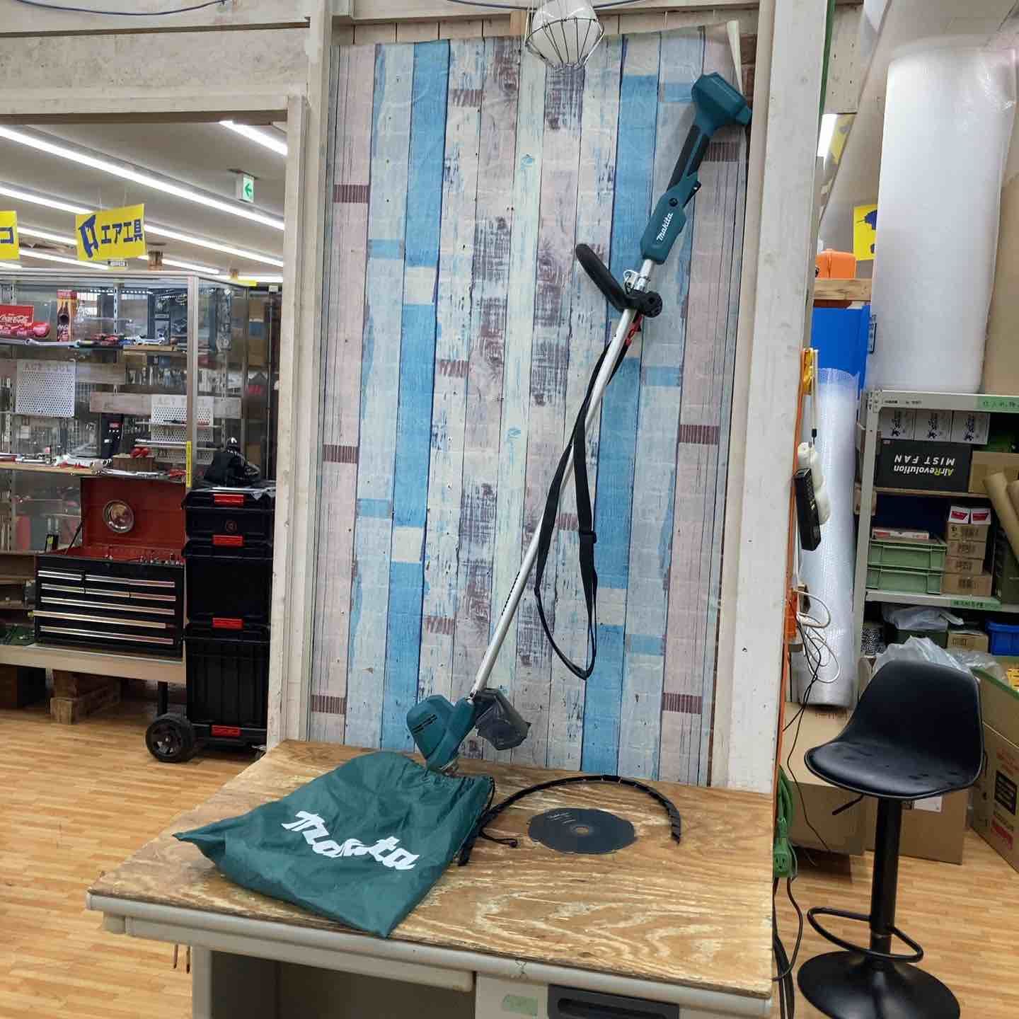 ◇マキタ(makita) コードレス刈払機 MUR194DZ ループハンドル【柏店】