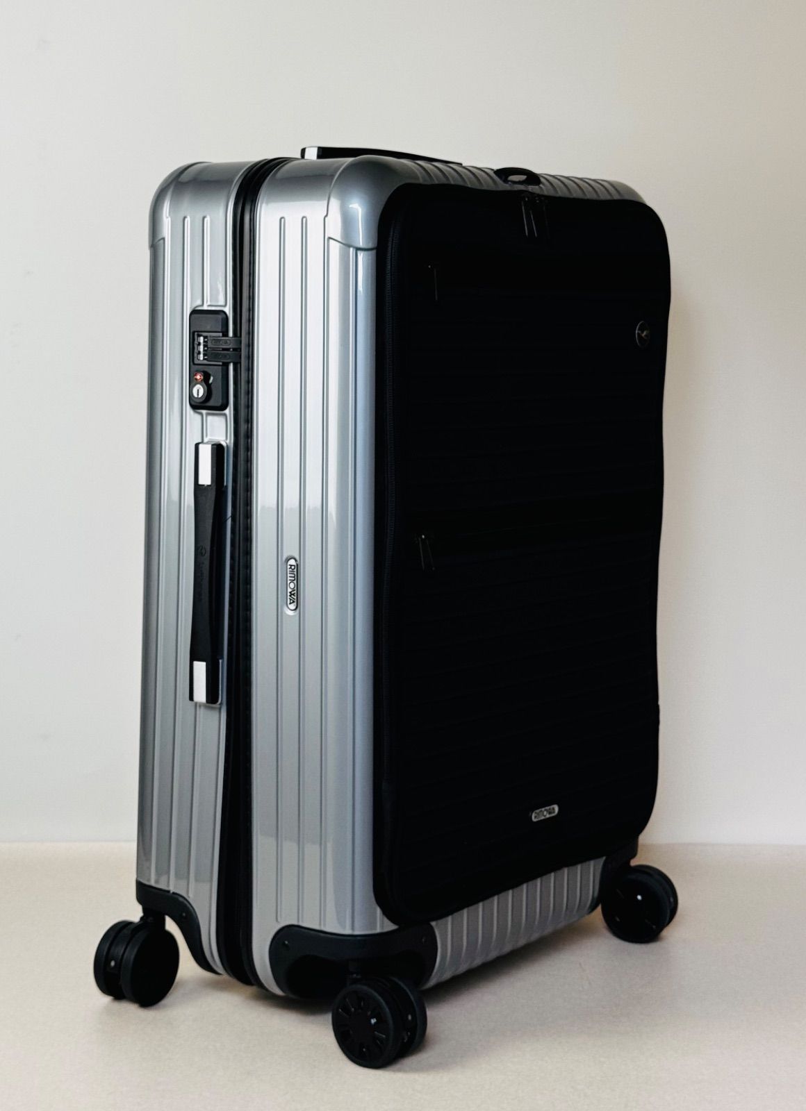 【訳あり】RIMOWA✖️ルフトハンザ　ボレロコレクション Multiwheel 85L 4輪 シルバー【生産終了】◆希少◆[1691880] 5-8泊滞在
