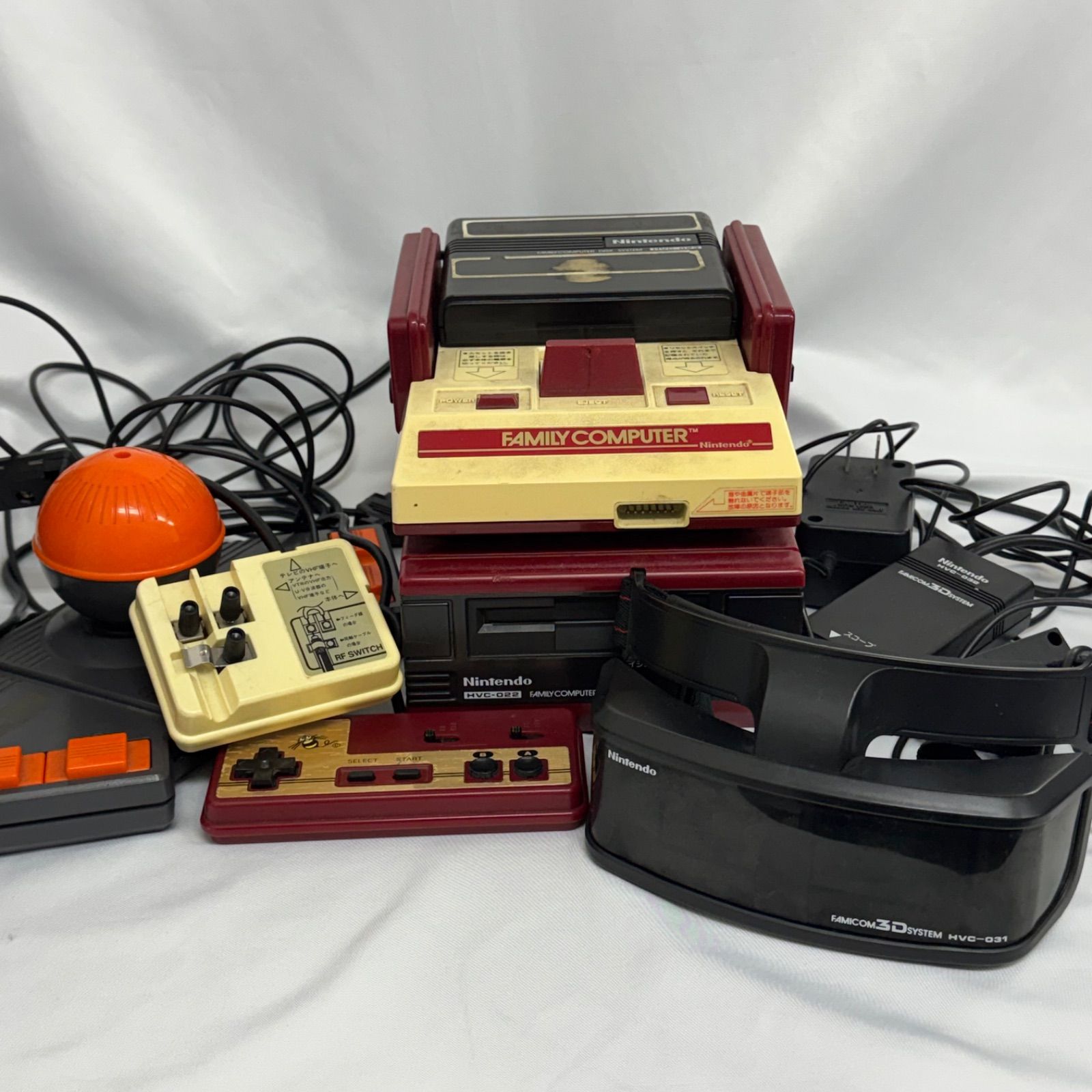 【動作未確認】ファミコン ディスクシステム 3Dシステム 周辺機器 他 まとめ売り 任天堂 レトロゲーム 当時物 ジャンク品