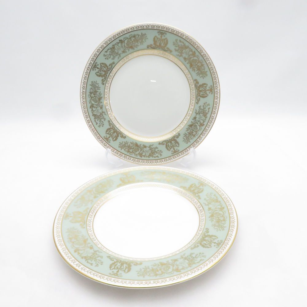 美品 WEDGWOOD ウェッジウッド コロンビアセージグリーン 中皿 2枚 ペア 18cmプレート デザート 黒壺 金彩 SU14494U2