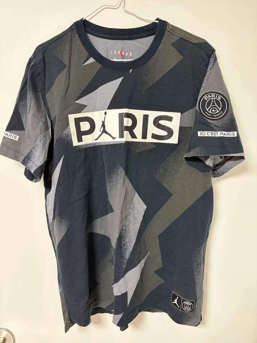 PSG パリ・サンジェルマンFC X ジョーダン 半袖Tシャツ