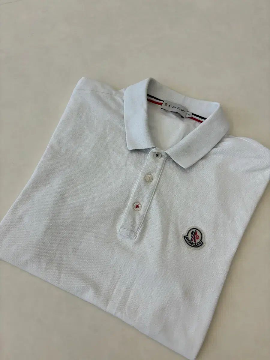 正規品 モンクレール 半袖 カラーTシャツ スリムフィット 95