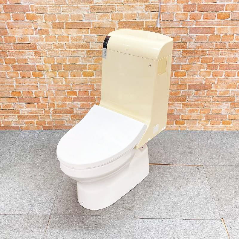 【中古品】 TOTO ☆リモコン付☆ トイレ洋式便器(床下排水) 「CS393B」 排水芯200mm とウォシュレット一体型タンク「TCF9133ER」 #N11 60F