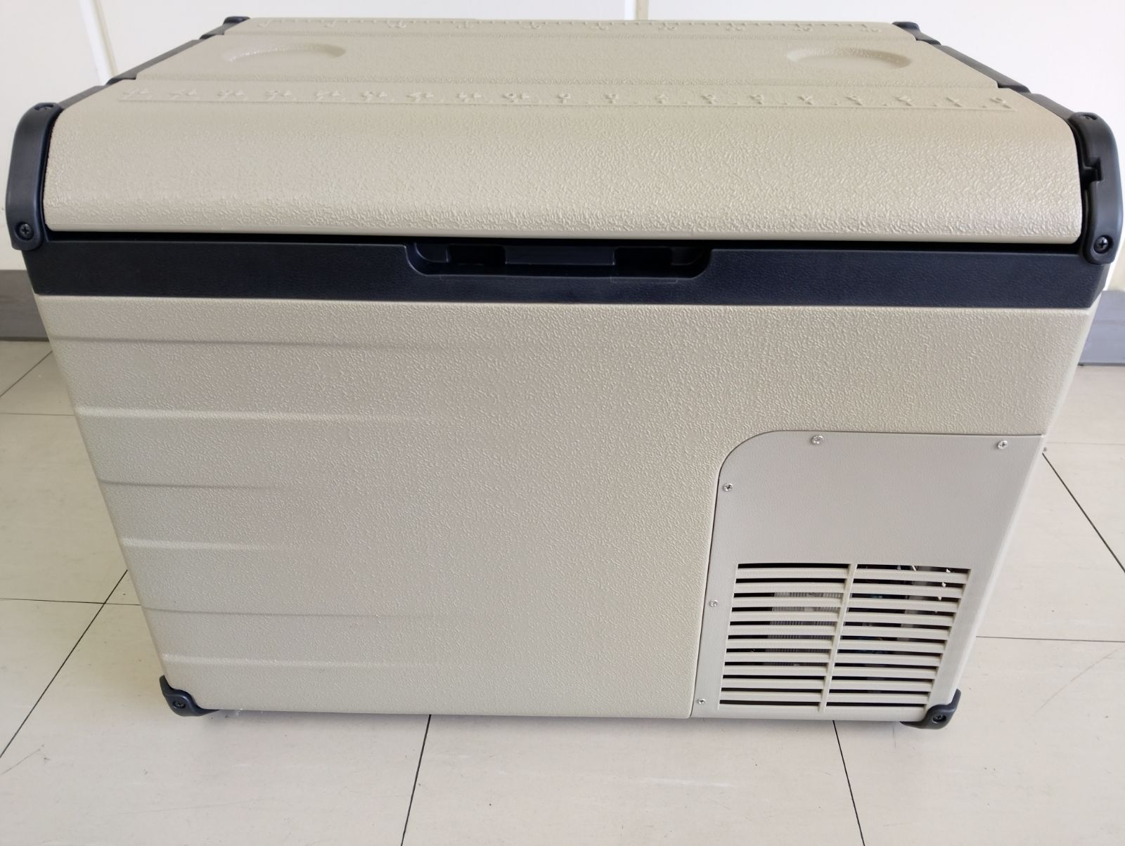 中古・極美品】EENOUR ポータブル冷蔵庫 D35（35L）-20℃～10 