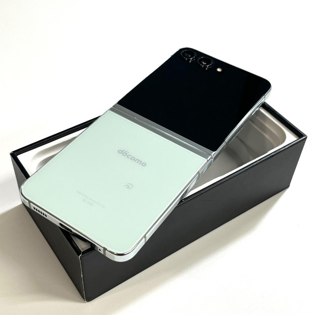 【美品】Galaxy Z Flip5 256GB｜SIMフリー｜SC-54D