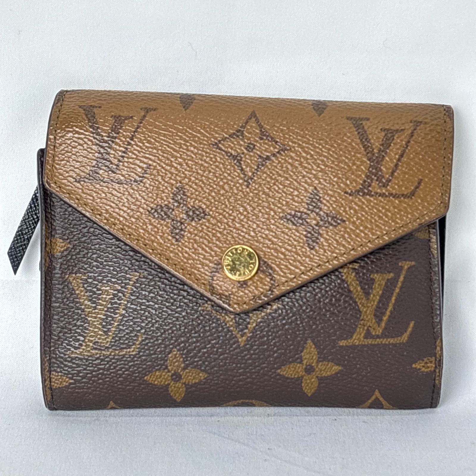 LOUIS VUITTON ルイヴィトン M81557 モノグラム リバース ポルトフォイユ ヴィクトリーヌ 3つ折り折り財布 コンパクト