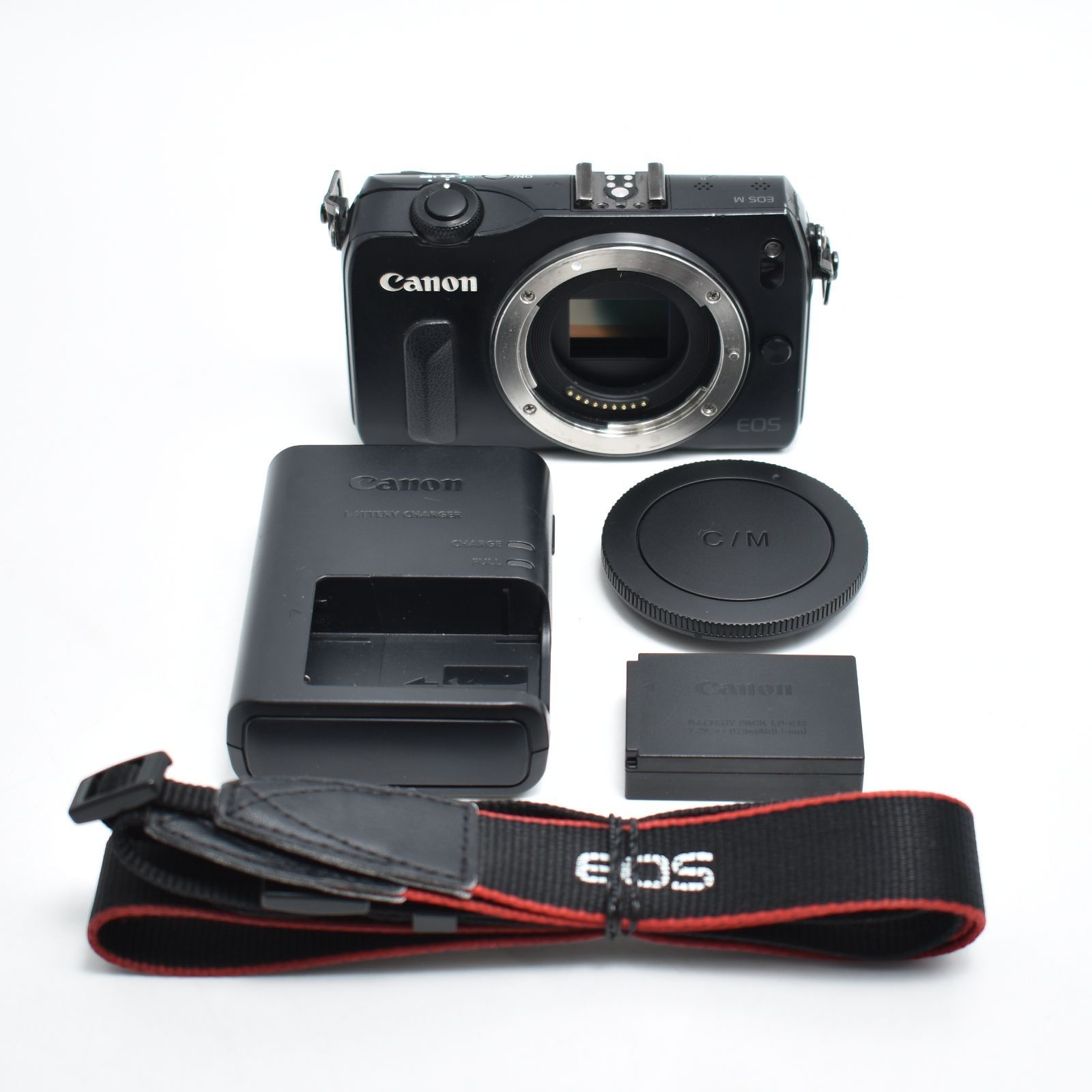 B#12596 Canon ミラーレス一眼カメラ EOS M ボディ ブラック EOSMBK-BODY
