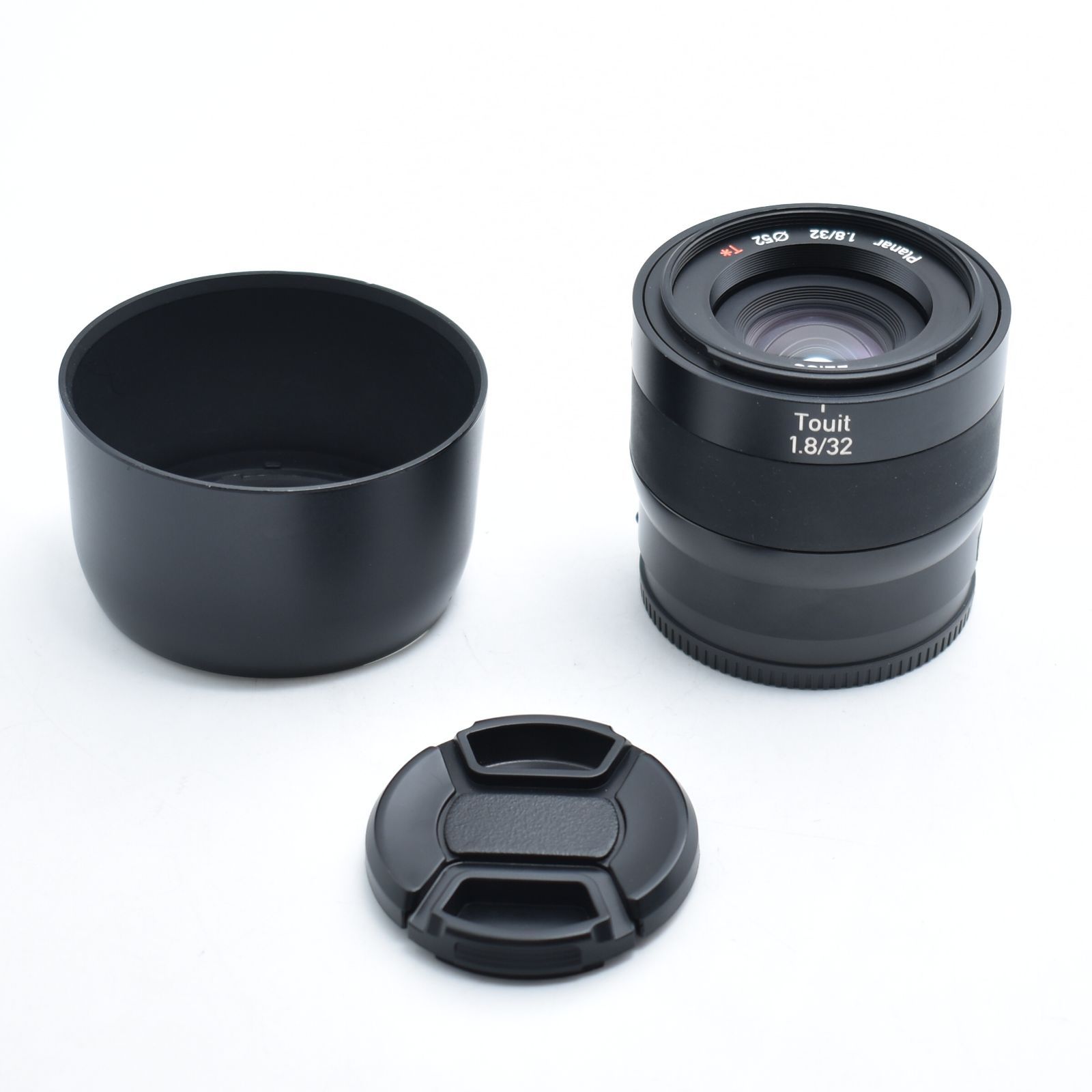 B#12605 カールツァイス Carl Zeiss 単焦点レンズ Touit 1.8/32 Xマウント 32mm F1.8 APS-Cフォーマット専用 500142