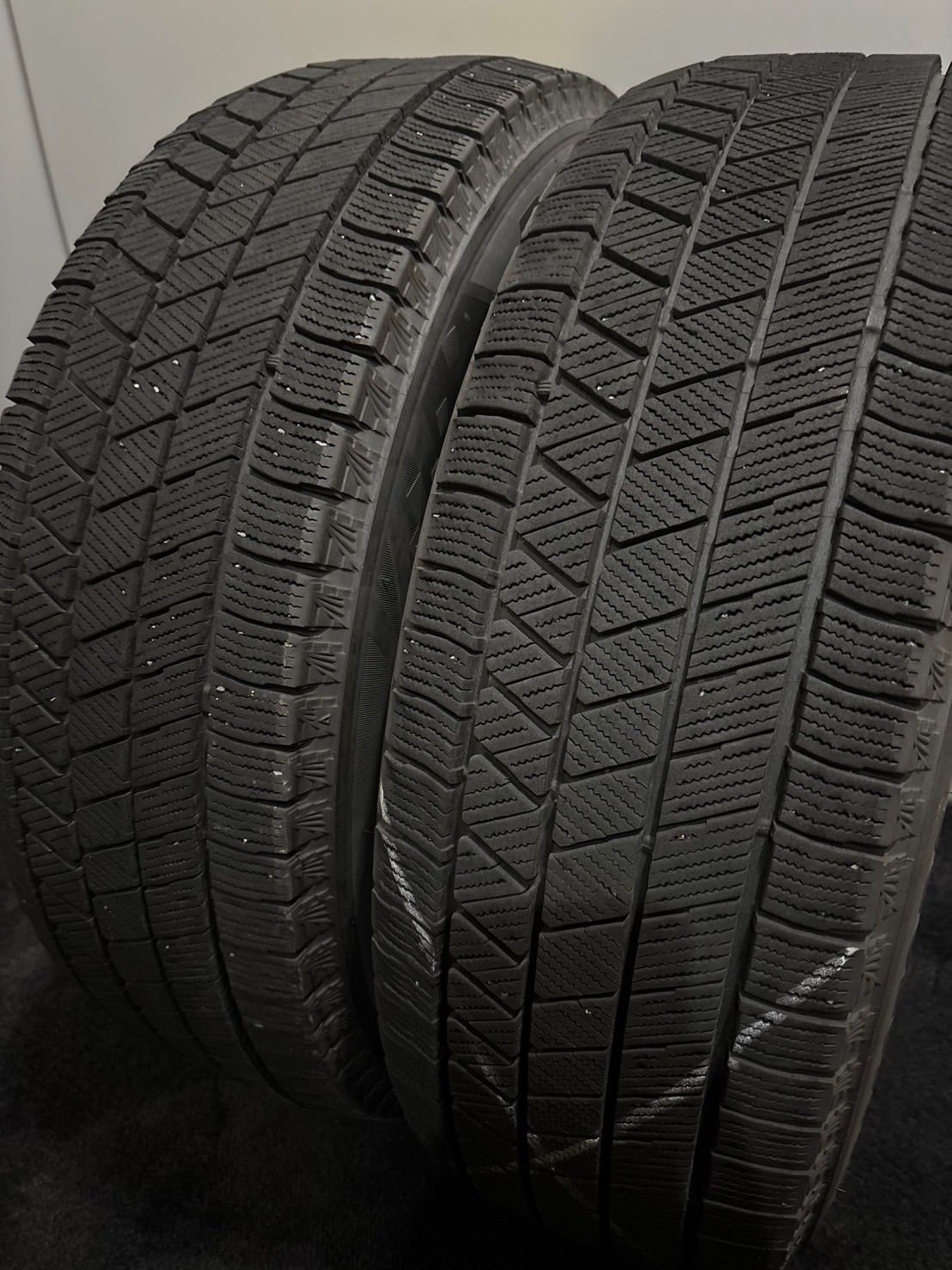 ★205/65R16 BRIDGESTONE/VRX3 25年製 スタッドレス 2本 ブリヂストン ブリザック エスティマ ヤリスクロス (南2-M514)