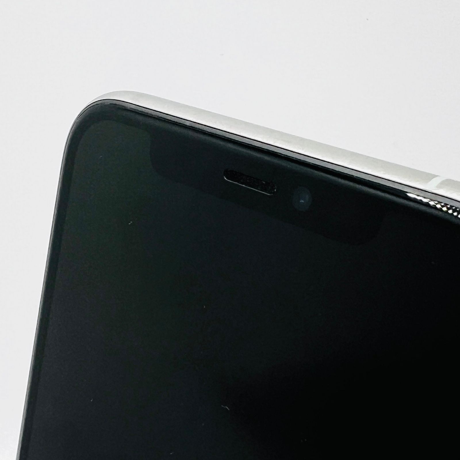 au iPhone 11 Pro 64GB シルバー 中古 Bランク - メルカリ