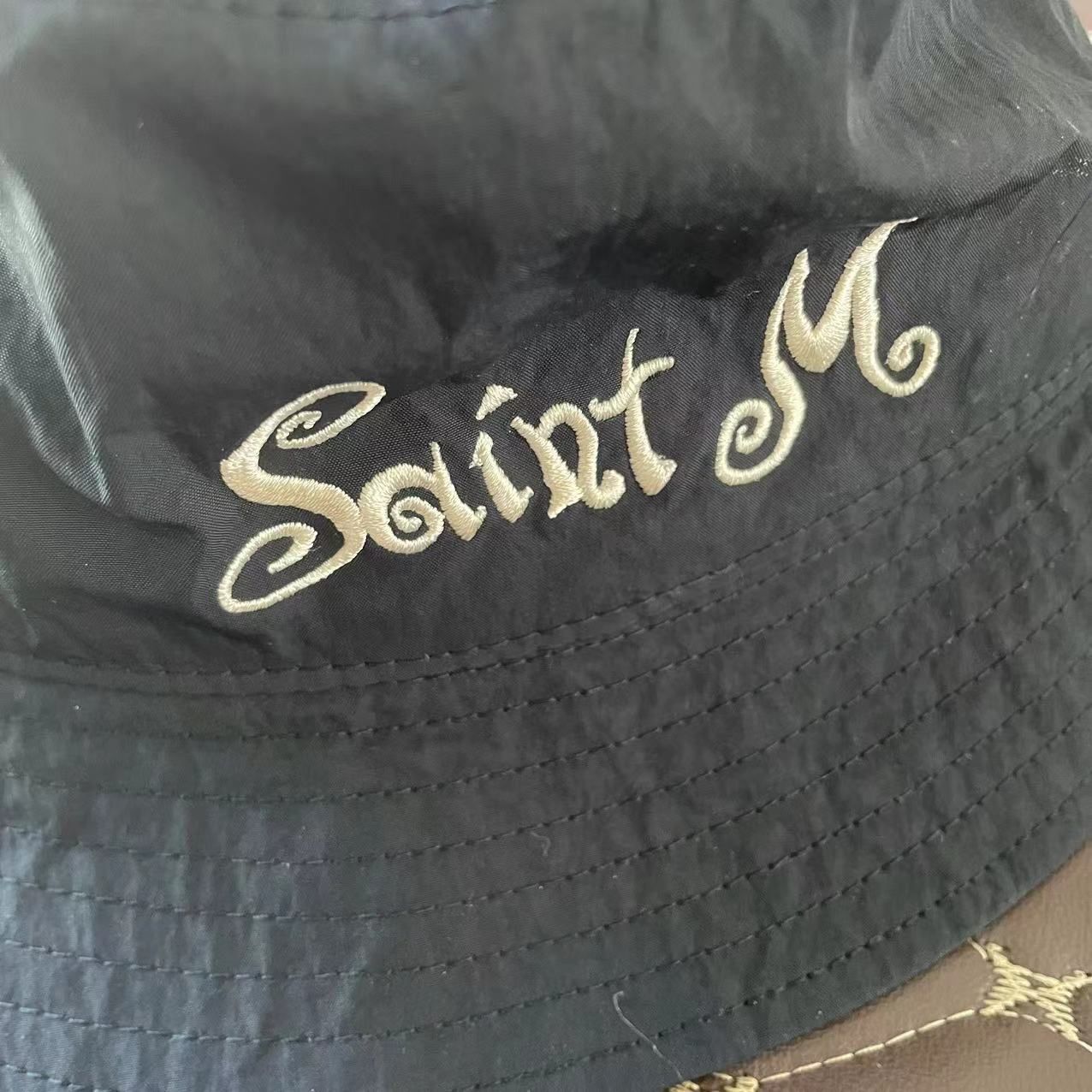 SAINT Mxxxxxx セントマイケル 23SS ロゴ刺繡 バケットハット - メルカリ