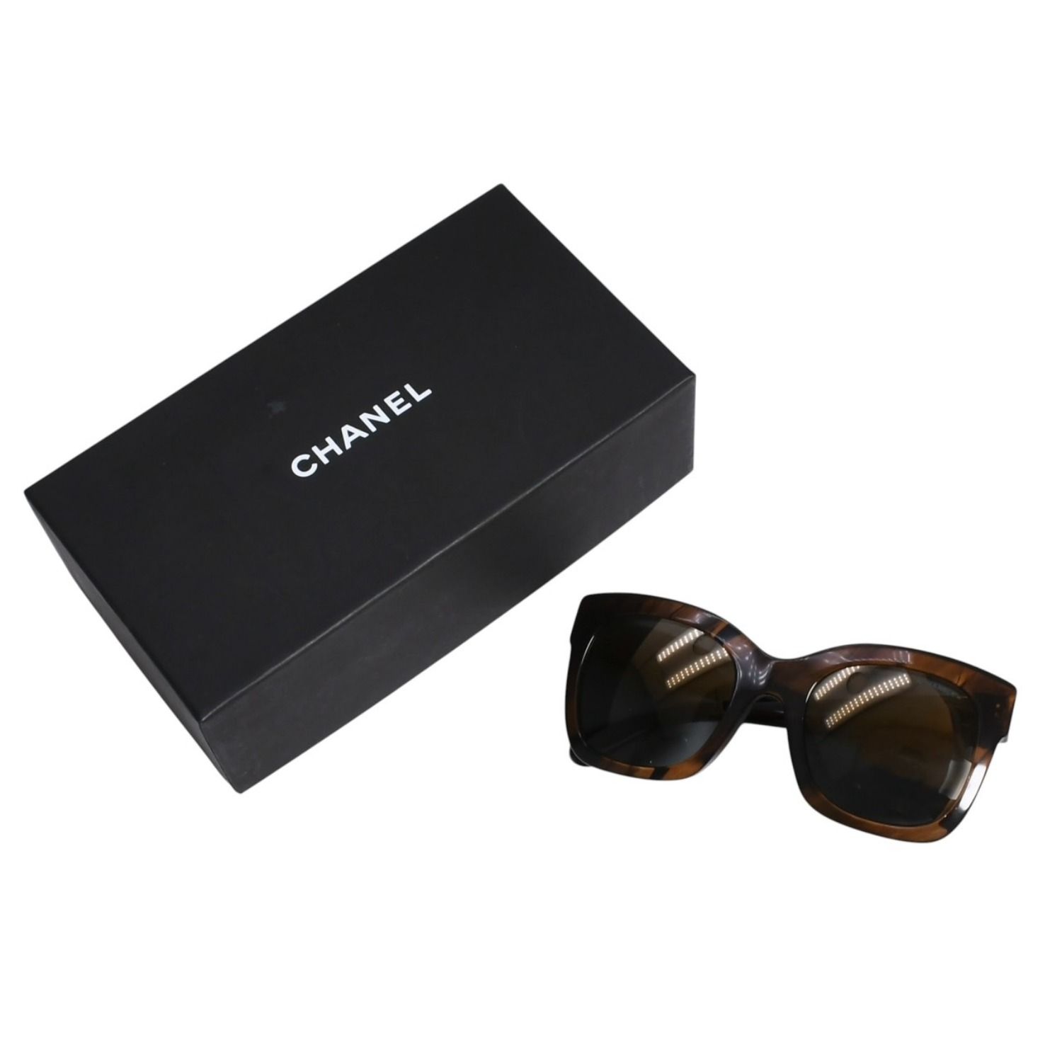 CHANEL　シャネル　サングラス　5357 CHANEL シャネル サングラス アイウェア 5357-A c.1569/Y9 サイズ53