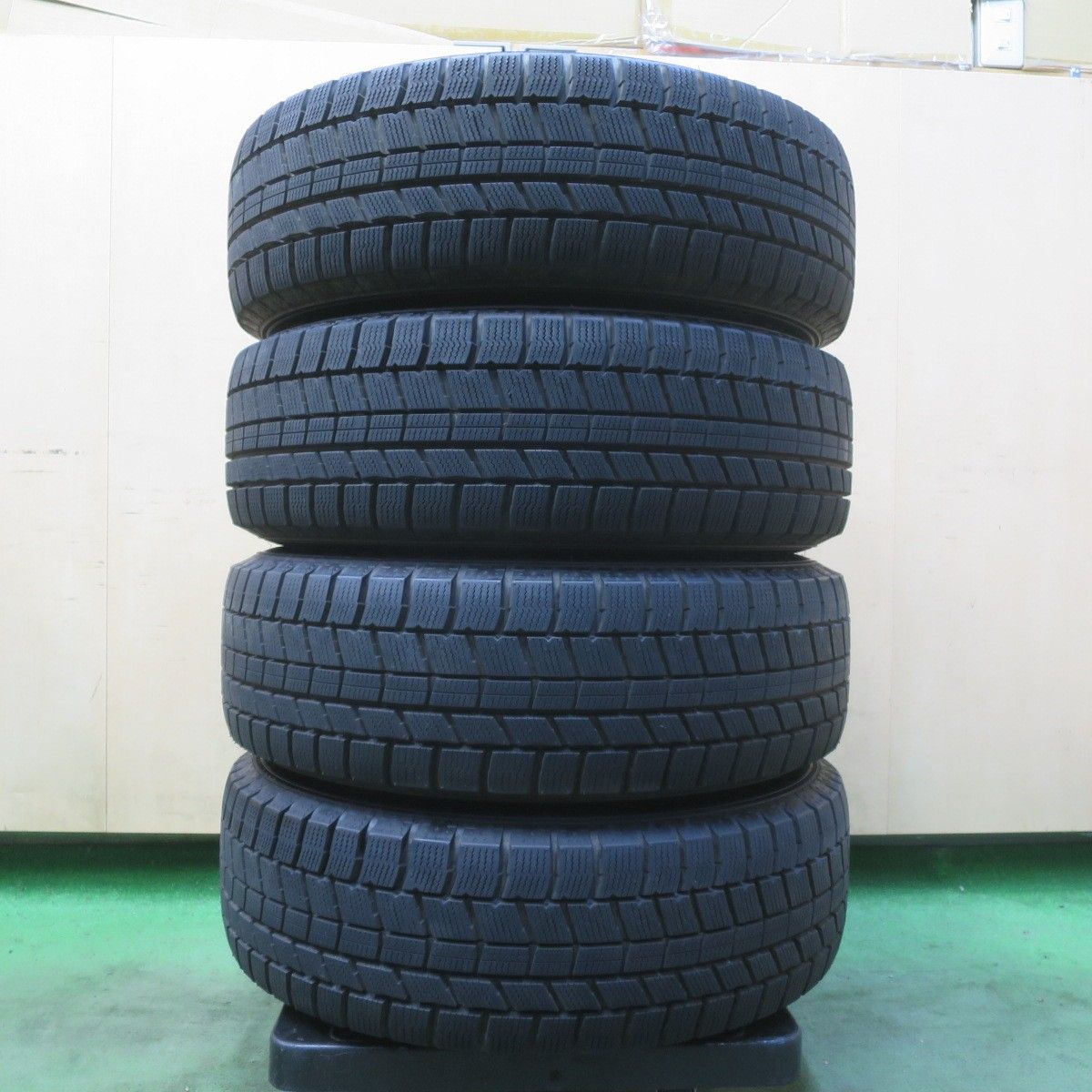 超バリ溝！23年！キレイ！ほぼ10分☆プリウス 等 195/65R15