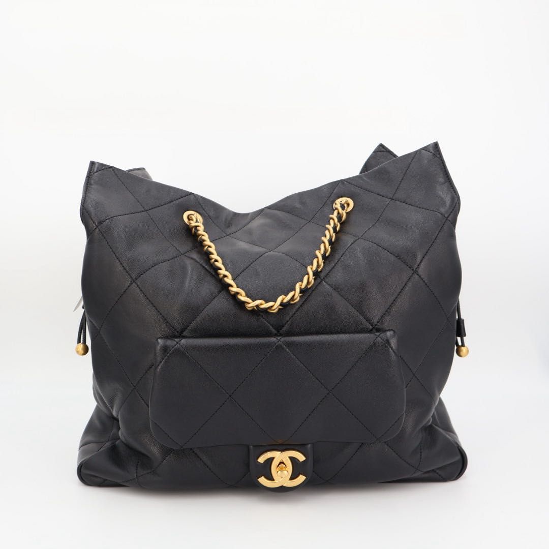 シャネル CHANEL マトラッセ シャイニーラムスキン チェーントート