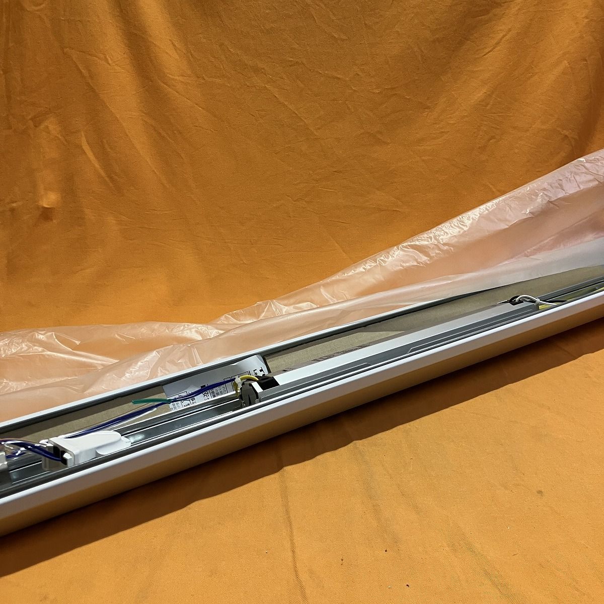 逆富士器具 東芝 FHT-41386N-PH9 直付 ランプ別売 FHF32×1灯
