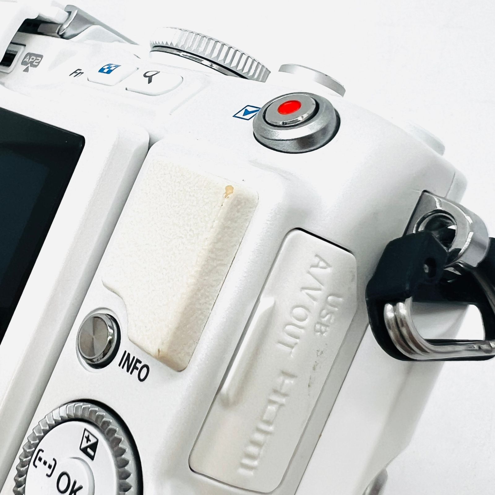 OLYMPUS ミラーレス一眼 PEN Lite E-PL6 レンズキット ホワイト E-PL6 