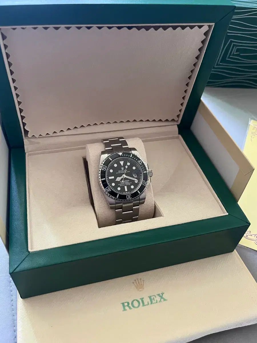 ROLEX ロレックス サブマリーナー デイト