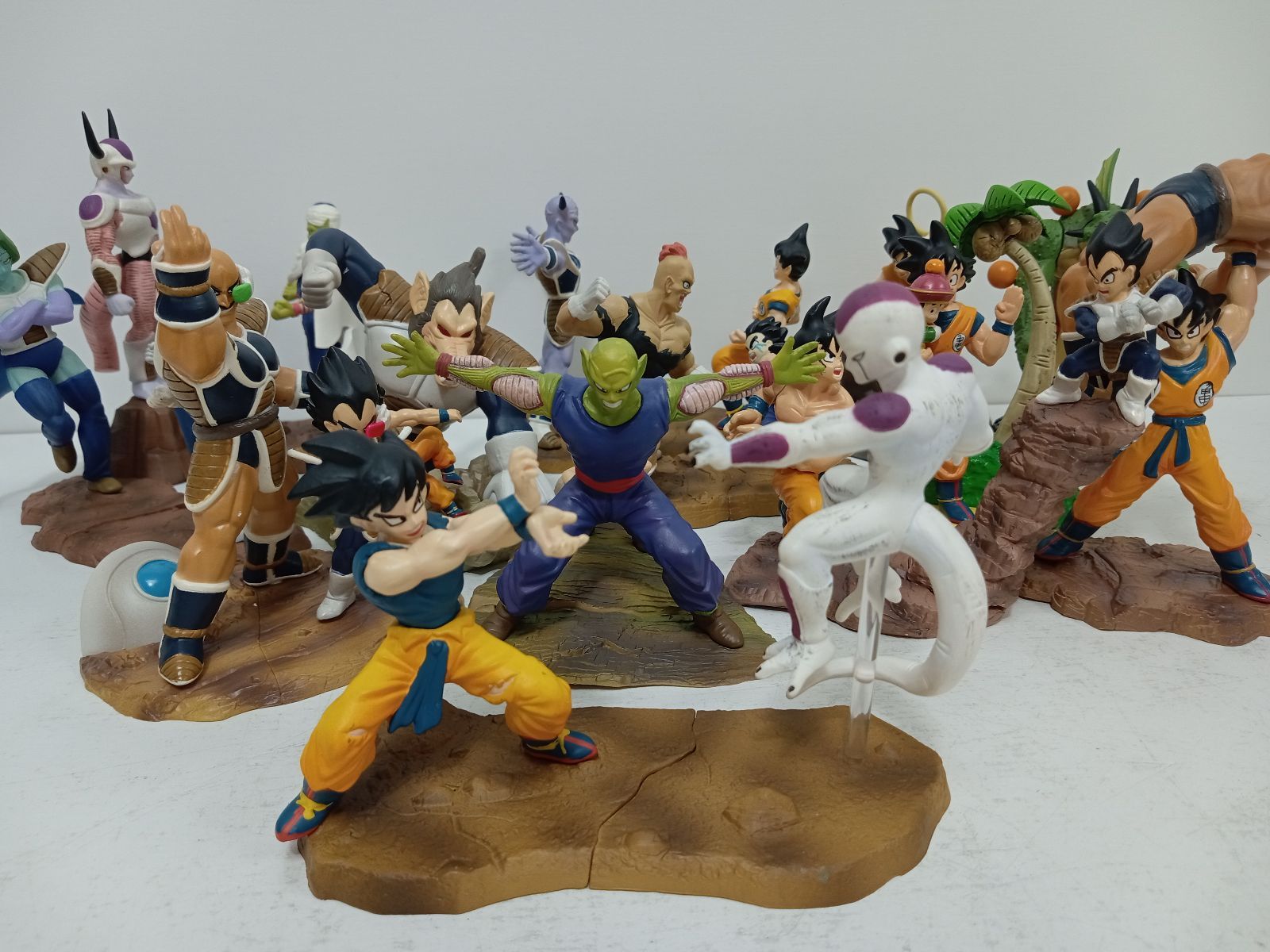 ドラカプ 孫悟空 ベシータ フリーザ ナッパ ポルンガ ザーボン リクーム ピッコロ 13点 まとめ フィギュア 中古 [MB-7378]