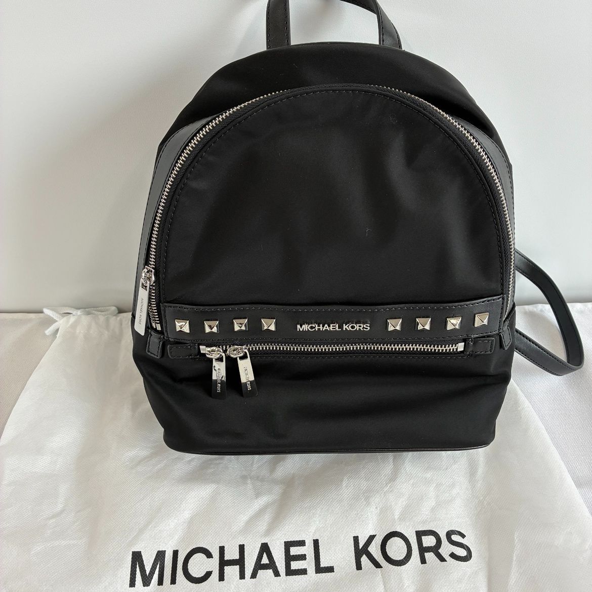 【ER263】NS838　MICHAEL KORS　マイケルコース　リュック　265054206